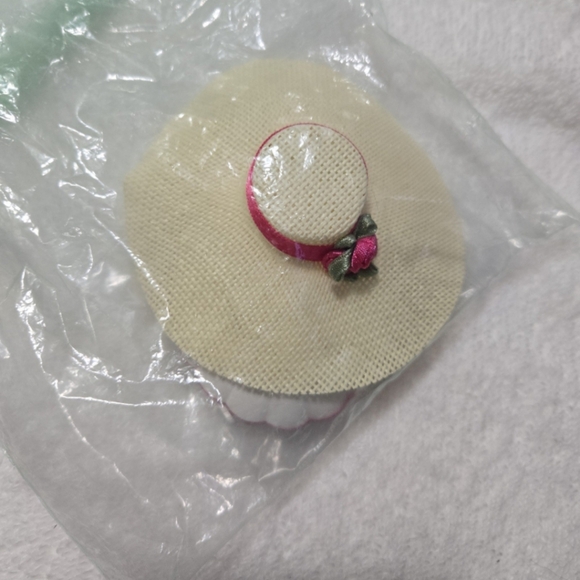 Barbie Tea Set 2002 - Picture 5 of 6